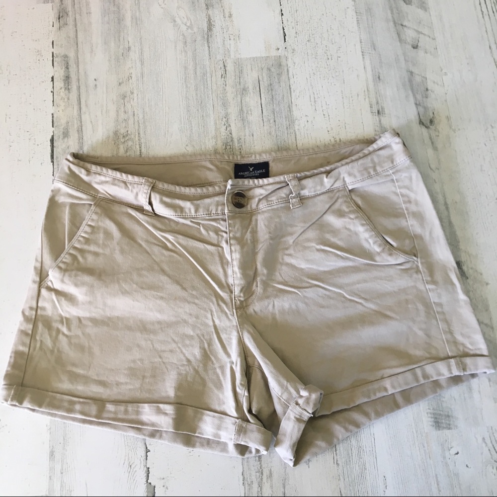 AMERICAN EAGLE khaki midi cuffed shorts size 12